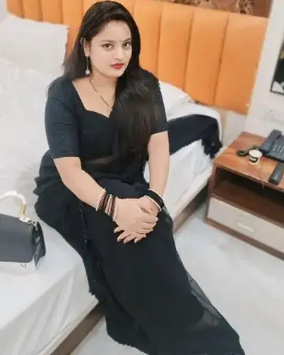 Escort Service Chalisgaon